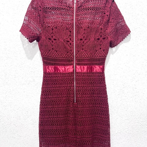 Lulus Love For You Burgundy Crochet Lace Short Sleeve Maxi Dress M - Picture 7 of 12